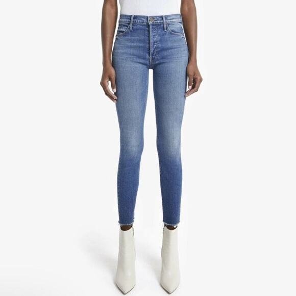 MOTHER Denim - MOTHER The Stunner Ankle Fray Jeans - So Long, Size 25